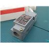 Image 2 : New Cutler-Hammer Limit Switch, E50SA, E50DW1