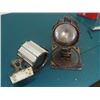 Image 2 : Adjustable Machine Light Fixtures