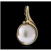 Image 5 : 14KT Yellow Gold Pearl and Diamond Jewelry Suite