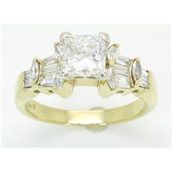 2.20ctw Diamond Ring - 18K Yellow Gold