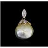 Image 1 : 14KT Yellow Gold 21.38ct Pearl and Diamond Pendant