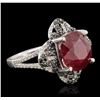 Image 1 : 14KT White Gold 6.87ct Ruby and Diamond Ring