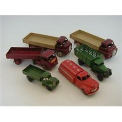 SIX DINKY TOYS WAGONS, (unboxed), No.s 522, (two) 421, 30p, 25e and 22c (6)  30-50...