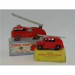 TWO BOXED DINKY TOYS FIRE ENGINES, No.s 250 and 955 (2)  40-60...