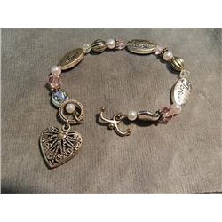 BRACLET - "LOVE" DAUGHTER""FOREVER" - BEADS AND HEART AT THE END FOR TOGGLE LINK