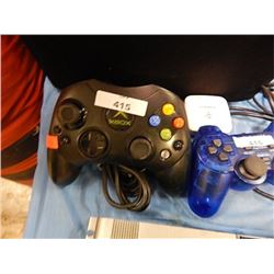 XBOX 360 CONSOLE & CONTROLLER - PS - sold as-is - no warranty or guarantee
