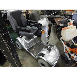 ****STOA***** CTM ELECTRIC SCOOTER - LIKE NEW - WITH CHARGER - WORKING - FROM LOCAL ESTATE