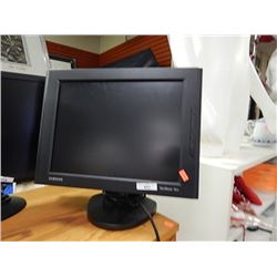 COMPUTER MONITOR