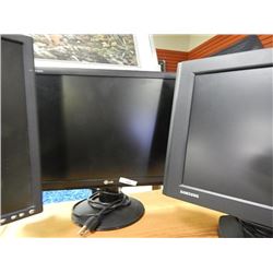 COMPUTER MONITOR