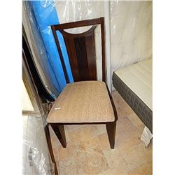 MAHOGANY AND UPHOLSTERED SIDE CHAIR