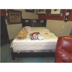 NEW QUEEN MAHOGANY BED FRAME - includes headboard, foot board and rails