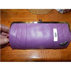 MAUVE ROXY WALLET W UMBRELLA