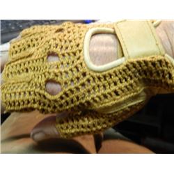 LEATHER & KNITTED FINGERLESS GLOVES - MEDIUM - 1PR -GOLD