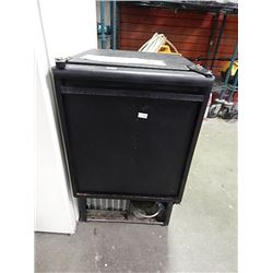 ELECTRIC ICE MAKER - 110VOLT