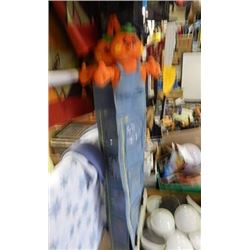 NEW STUFFIE CHILD'S GROWTH CHART - WITH PICTURE POCKETS - 2 PER LOT