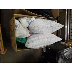 BOX PILLOWS AND TOWELS