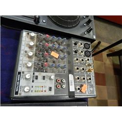 BUS MIXER - BEHRINGER HENG H-802 - PS