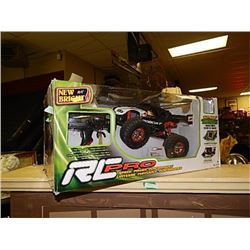 REMOTE CONTROL PRO 4 WHEEL DRIVE CAR - STR - as-is no warranty or guarantee