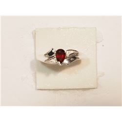 STERLING SILVER GARNET RING