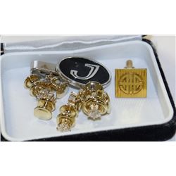 SMALL BOX OF MISC. CUFFLINKS