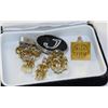 Image 1 : SMALL BOX OF MISC. CUFFLINKS
