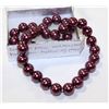 Image 1 : SEASHELL PEARL NECKLACE - DARK RED