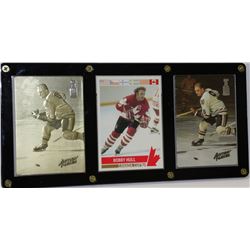 BOBBY HULL THREE CARD DISPLAY WITH GOLDEN CARD