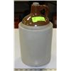 Image 1 : VINTAGE LIQUOR JUG