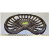 Image 1 : ANTIQUE TRACTOR SEAT