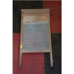 VINTAGE WASHBOARD