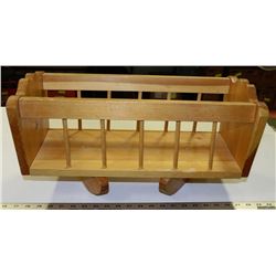 VINTAGE DOLL CRIB