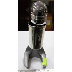 RETRO SALTON DRINK MIXER