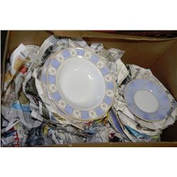 BOX WITH SET OF DISHES (SETTING FOR 6)