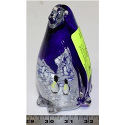 ART GLASS PENGUIN W/ 3-DIMENSIONAL INTERNAL DECOR