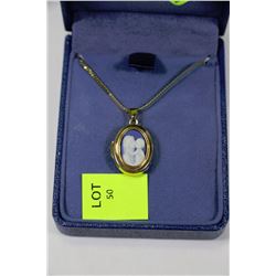 10K GOLD CHAIN WITH 10K GOLD CAMEO MOTHER & CHILD