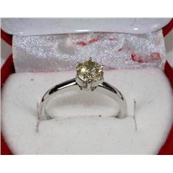 18K WHITE GOLD SOLITAIRE RING 0.82CT WITH