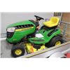 Image 2 : 2014 JOHN DEERE TRACTOR 100 SERIES