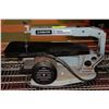 Image 1 : DELTA 15" SCROLL SAW