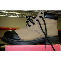 BRAND NEW MENS DYNAMIC STEELTOE BOOTS SIZE 7(3E)