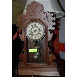 VINTAGE 1930/40'S MANTLE CLOCK