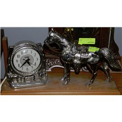 VINTAGE SNIDER HORSE CLOCK