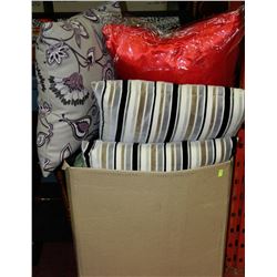 LARGE BOX OF SHOWHOME THROW CUSHIONS