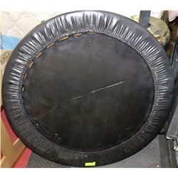 MINI EXERCISE TRAMPOLINE
