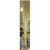 Image 1 : TALL SHOWHOME GLASS VASE WITH ARTIFICIAL FOLIAGE