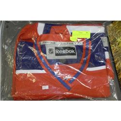 NEW CONNOR MCDAVID JERSEY ORANGE - SIZE M