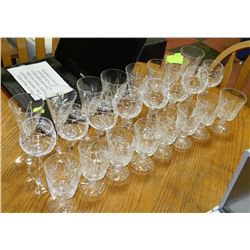 BOX WITH 24 PCS OF PINWHEEL CRYSTAL