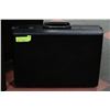 Image 1 : BLACK ATTACHE BRIEFCASE