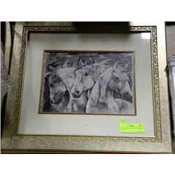 GOLD FRAMED DECORATIVE HORSE PICTURE