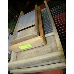 COLLECTION OF 4 VINTAGE ESTATE WASHBOARDS