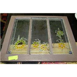 STAINED GLASS WINDOW PANE